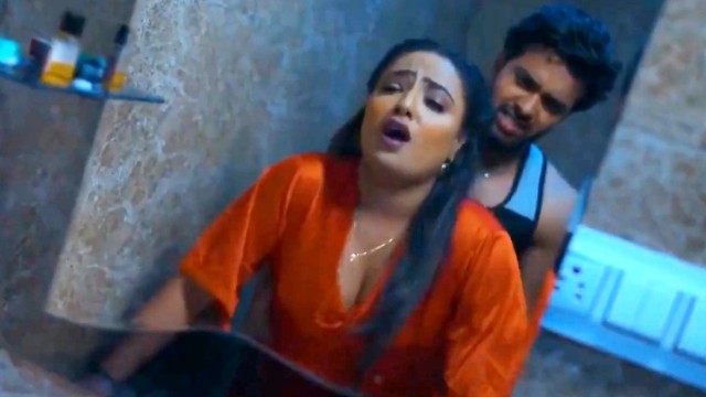 Kaccha Badaam 2025 Jholmol Hindi Porn Web Series Episode 2